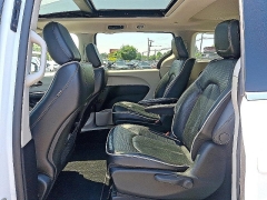 Used 2023 Chrysler Pacifica Hybrid Limited FWD at Peters Auto Mall near High Point, NC