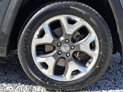 Used 2018  Jeep Compass 4d SUV 4WD Limited at Peters Auto Mall near High Point&comma; NC
