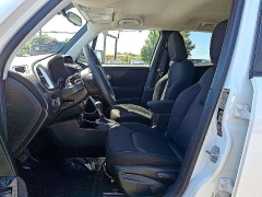 Used 2019 Jeep Renegade 4d SUV 4WD Sport at Peters Auto Mall near High Point, NC