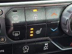 Used 2020  Jeep Gladiator Crew Cab Overland at Peters Auto Mall near High Point&comma; NC