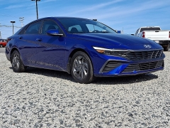  2024 Hyundai Elantra SEL IVT at Peters Auto Mall near High Point, NC