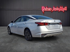 Used 2021  Nissan Altima 2&period;5 S Sedan at Peters Auto Mall near High Point&comma; NC