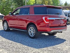 Used 2021  Ford Expedition XLT 4x2 at Peters Auto Mall near High Point&comma; NC
