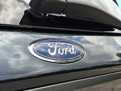 Used 2024  Ford Explorer XLT 4WD at Peters Auto Mall near High Point&comma; NC