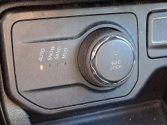 Used 2021  Jeep Renegade Trailhawk 4x4 at Peters Auto Mall near High Point, NC