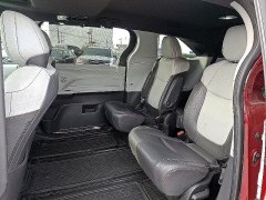 Used 2022  Toyota Sienna XSE AWD 7-Passenger at Peters Auto Mall near High Point&comma; NC