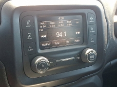 Used 2019 Jeep Renegade 4d SUV 4WD Sport at Peters Auto Mall near High Point, NC