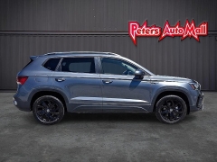 Used 2024  Volkswagen Taos SE FWD at Peters Auto Mall near High Point&comma; NC