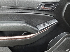 Used 2020  GMC Yukon XL 4d SUV RWD SLE at Peters Auto Mall near High Point&comma; NC