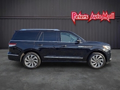 Used 2024  Lincoln Navigator Reserve 4x4 at Peters Auto Mall near High Point&comma; NC