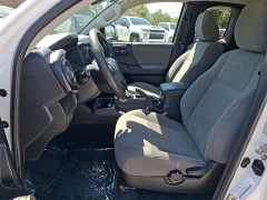 Used 2020  Toyota Tacoma 2WD Access Cab SR at Peters Auto Mall near High Point&comma; NC