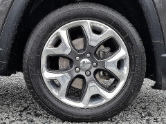 Used 2019  Jeep Compass 4d SUV 4WD Limited at Peters Auto Mall near High Point&comma; NC