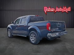 Used 2019  Nissan Frontier 4WD Crew Cab SL at Peters Auto Mall near High Point&comma; NC