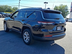 Used 2022  Jeep Grand Cherokee L Limited 4x4 at Peters Auto Mall near High Point&comma; NC
