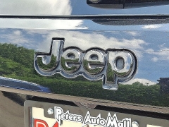 Used 2020 Jeep Grand Cherokee 4d SUV 4WD Laredo at Peters Auto Mall near High Point, NC