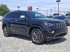 Used 2019  Jeep Grand Cherokee 4d SUV 2WD Limited at Peters Auto Mall near High Point&comma; NC