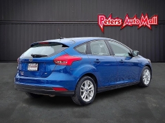Used 2018  Ford Focus 4d Hatchback SE at Peters Auto Mall near High Point&comma; NC