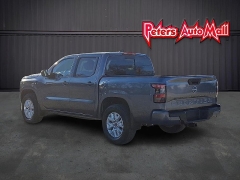 Used 2024  Nissan Frontier Crew Cab 4x4 SV at Peters Auto Mall near High Point&comma; NC
