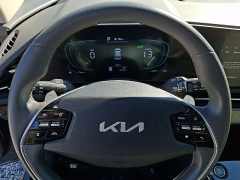 Used 2025  Kia Niro EX FWD at Peters Auto Mall near High Point&comma; NC
