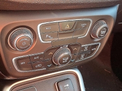 Used 2019  Jeep Compass 4d SUV FWD Latitude at Peters Auto Mall near High Point, NC