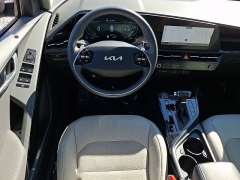 Used 2025  Kia Niro EX FWD at Peters Auto Mall near High Point&comma; NC