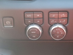 Used 2024 GMC Sierra 3500HD 4WD Crew Cab 172" Denali Dsl at Peters Auto Mall near High Point, NC