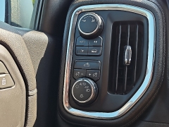 Used 2019  Chevrolet Silverado 1500 4WD Crew Cab LT at Peters Auto Mall near High Point&comma; NC