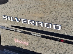 Used 2020 Chevrolet Silverado 1500 4WD Crew Cab LT at Peters Auto Mall near High Point, NC