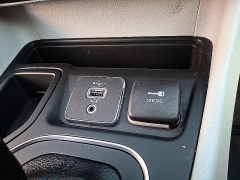 Used 2021  Jeep Cherokee Latitude Lux FWD at Peters Auto Mall near High Point&comma; NC