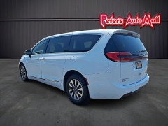 Used 2023 Chrysler Pacifica Hybrid Limited FWD at Peters Auto Mall near High Point, NC