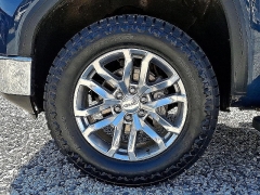 Used 2021  GMC Sierra 1500 4WD Crew Cab 157" SLT at Peters Auto Mall near High Point&comma; NC