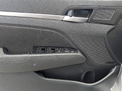 Used 2020 Hyundai Elantra 4d Sedan SEL at Peters Auto Mall near High Point, NC