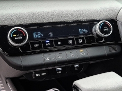Used 2026  Hyundai Elantra SEL Sport Sedan at Peters Auto Mall near High Point&comma; NC