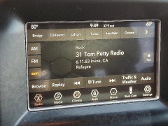 Used 2019  Jeep Grand Cherokee 4d SUV 4WD Laredo at Peters Auto Mall near High Point&comma; NC