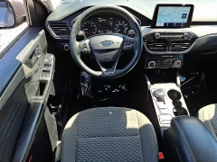 Used 2022  Ford Escape SE FWD at Peters Auto Mall near High Point&comma; NC