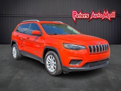 Used 2021  Jeep Cherokee Latitude FWD at Peters Auto Mall near High Point, NC