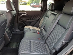 Used 2024  Mitsubishi Outlander Plug-In Hybrid SEL S-AWC at Peters Auto Mall near High Point&comma; NC
