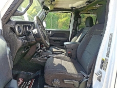 Used 2023 Jeep Gladiator Overland 4x4 at Peters Auto Mall near High Point, NC