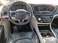 Used 2023  Chrysler Pacifica Hybrid Limited FWD at Peters Auto Mall near High Point&comma; NC