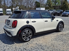 Used 2022  MINI Hardtop 4 Door Cooper S FWD at Peters Auto Mall near High Point&comma; NC