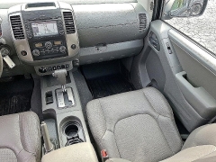 Used 2019  Nissan Frontier 4WD Crew Cab SL at Peters Auto Mall near High Point&comma; NC