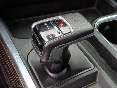 Used 2022  GMC Sierra 1500 4WD Crew Cab 147" Elevation w&sol;3SB at Peters Auto Mall near High Point&comma; NC