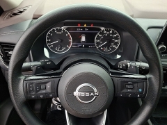 Used 2022  Nissan Rogue FWD SV at Peters Auto Mall near High Point&comma; NC