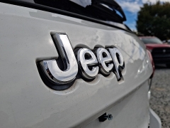 Used 2020  Jeep Grand Cherokee 4d SUV 4WD Limited V6 at Peters Auto Mall near High Point&comma; NC