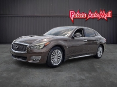 Used 2016  INFINITI Q70L 4d Sedan AWD V8 at Peters Auto Mall near High Point&comma; NC