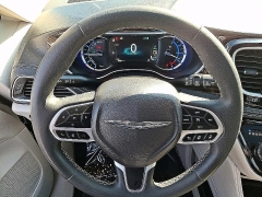 Used 2023  Chrysler Pacifica Hybrid Limited FWD at Peters Auto Mall near High Point&comma; NC