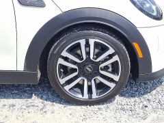 Used 2022  MINI Hardtop 4 Door Cooper S FWD at Peters Auto Mall near High Point&comma; NC