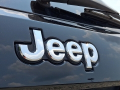 Used 2022  Jeep Grand Cherokee WK Laredo E 4x4 at Peters Auto Mall near High Point&comma; NC
