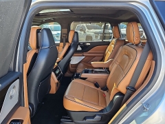 Used 2020  Lincoln Aviator 4d SUV AWD Black Label at Peters Auto Mall near High Point&comma; NC