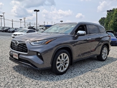 Used 2021  Toyota Highlander Limited FWD at Peters Auto Mall near High Point&comma; NC